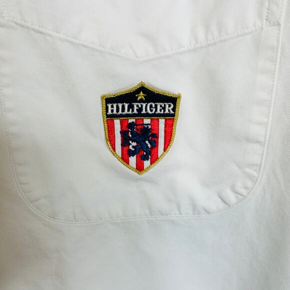 Tommy Hilfiger White Button Up Shirt Lion Flag Shield Pocket Sz Large - Picture 3 of 9